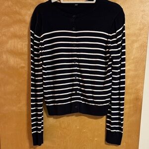 Uniqlo Navy and White Striped Cardigan